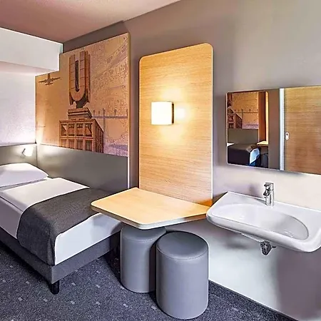 Dortmund-airport Hotel 3*