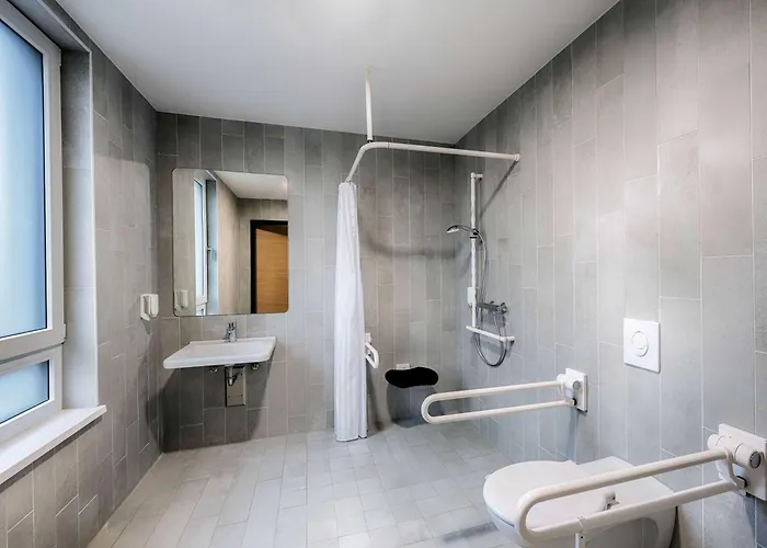 Hotel Dortmund-airport 3*